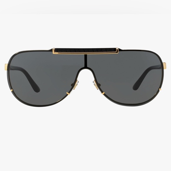 Versace Sunglasses FULL INCLUSION. BOX, SUNGLASS BOX AND WIPE - Picture 5 of 9